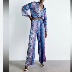 ZARA Womens Large Pull On Palazzo Pajama Pants Rustic satin Aztec printed Blue